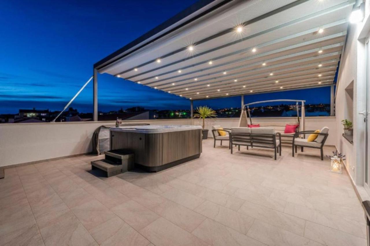Luxury Majpruz Suites I Zára Kültér fotó