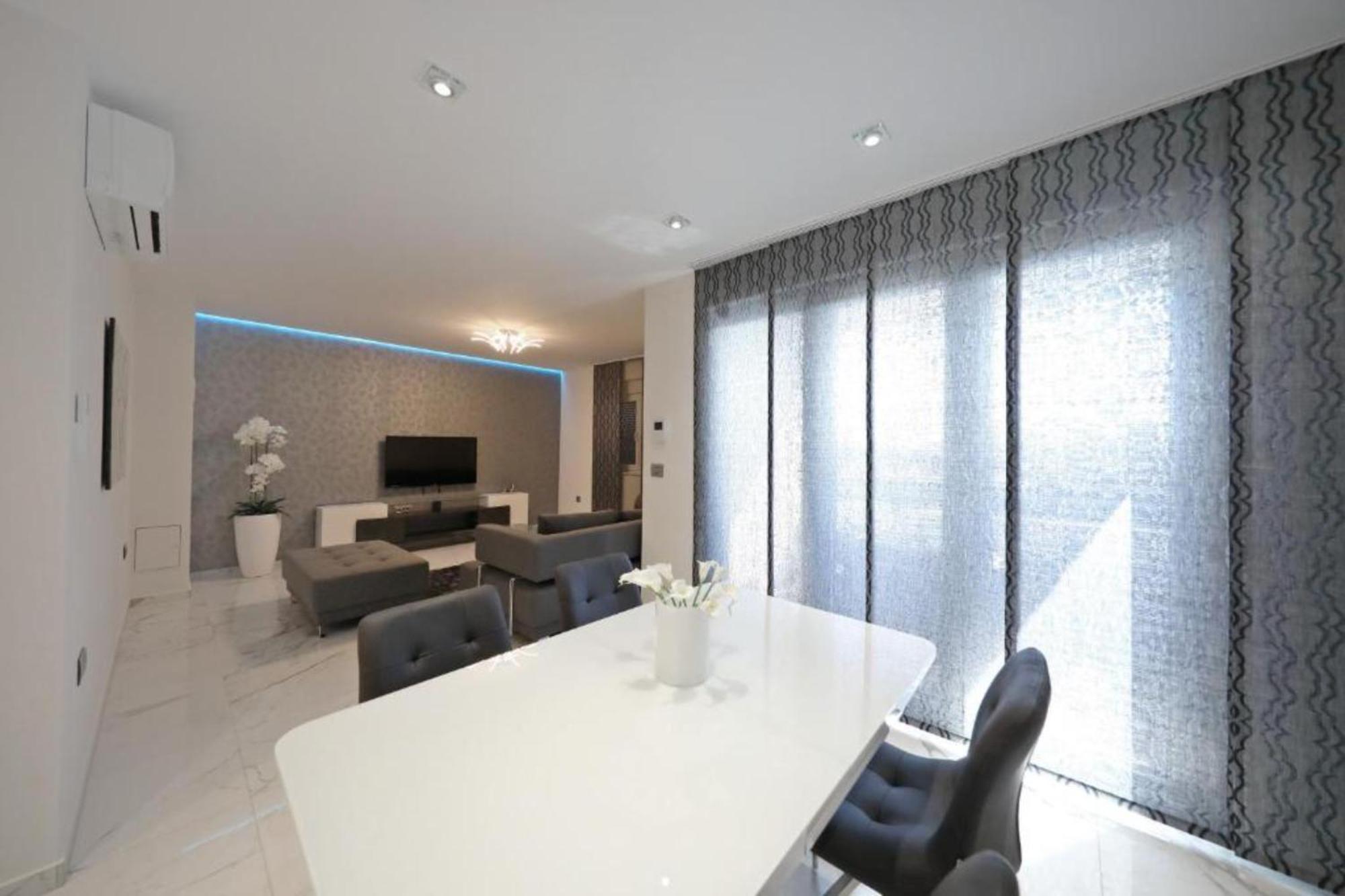 Luxury Majpruz Suites I Zára Szoba fotó